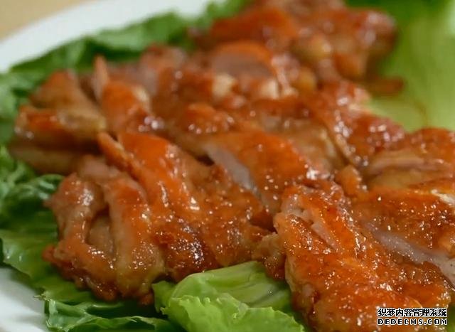 雞腿的新吃法，不蒸不煮不烤，不用一滴油，外香內(nèi)酥太好吃了