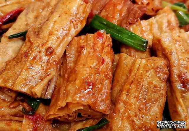 腐竹這么做，比肉還好吃，鮮香美味超下飯，必備家常菜