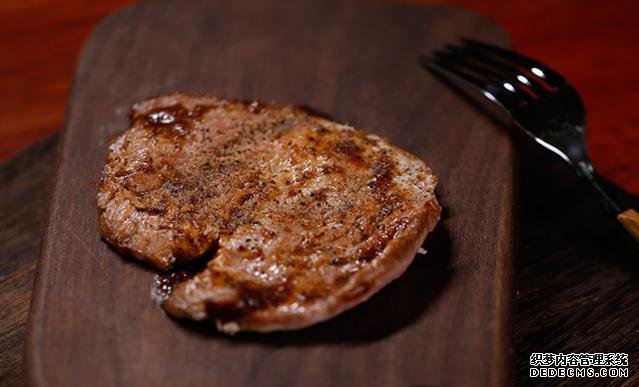 它是豬身上“最”好吃的肉，味道堪比“牛排”，老屠夫都不舍得賣