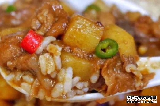 說(shuō)實(shí)話，這個(gè)菜，我能造三碗米飯！