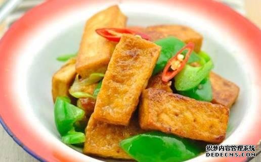 這幾款虎皮菜，簡直堪稱下飯的神菜，一個(gè)人可以吃三碗。
