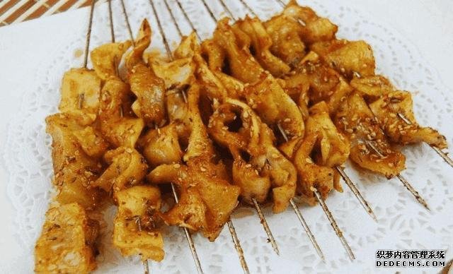 來東北不吃這7種燒烤，服務(wù)員都看不上你，東北人：懂行的這樣吃
