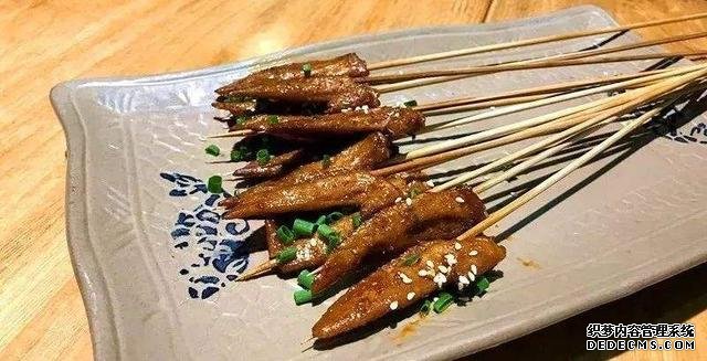 吃燒烤必點(diǎn)的5葷5素，包你不虧本，老板直呼：遇到“對手”了