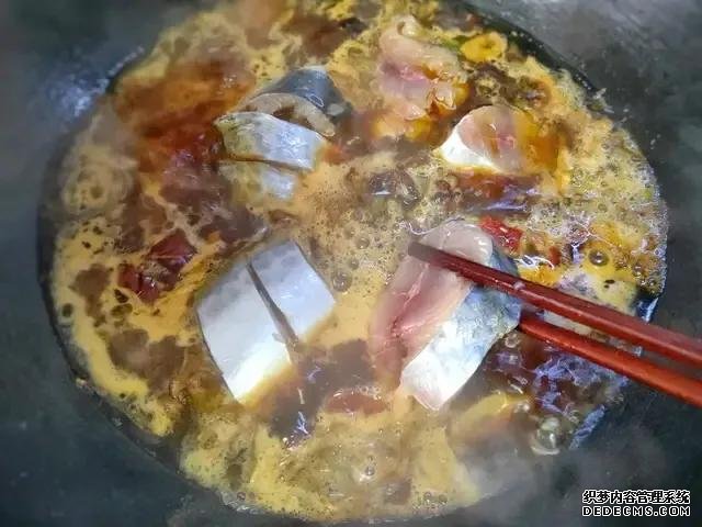 遇上這魚從不手軟，一買就是10斤，肉嫩刺少營養(yǎng)高，每次都吃不夠