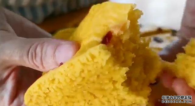 大米換種新吃法，打入兩個(gè)雞蛋，不煮飯不熬粥，出鍋孩子超愛(ài)吃