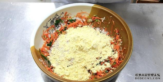 蔬菜窩窩頭這么做才好吃，新穎又好吃，大人孩子都愛(ài)吃，簡(jiǎn)單易學(xué)