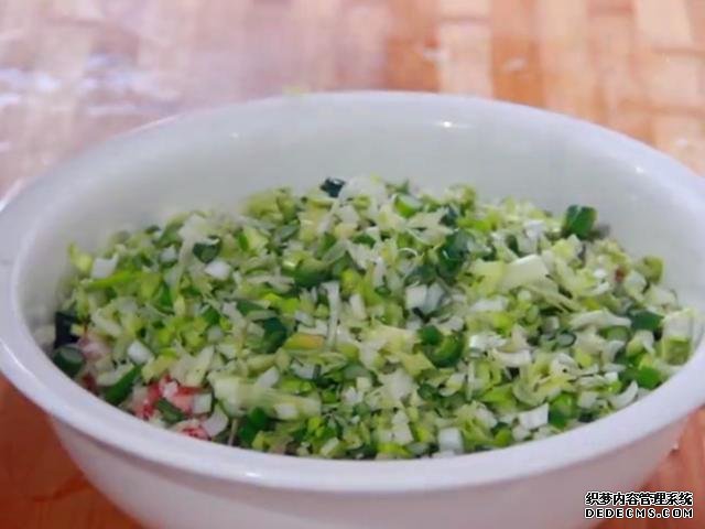 教你做個(gè)懶人小籠包，面都不用揉，個(gè)個(gè)皮薄餡大，一口咬下去爆汁