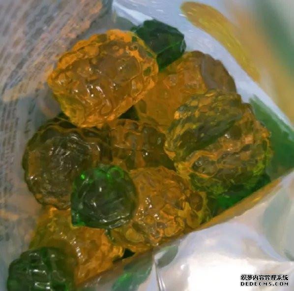 公認“最坑”的3款糖果，口感極差價格卻老高，星空棒棒糖上榜