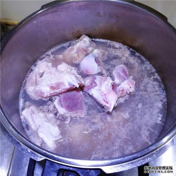 老公隔三差五就饞這菜，1斤才12元，比紅燒肉香多了，1周吃1次