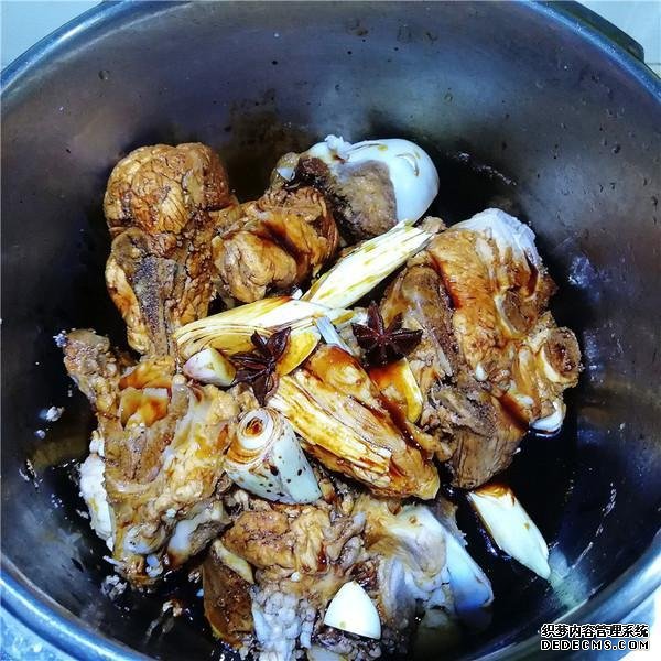 老公隔三差五就饞這菜，1斤才12元，比紅燒肉香多了，1周吃1次