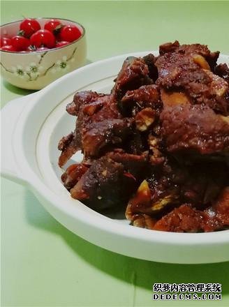 老公隔三差五就饞這菜，1斤才12元，比紅燒肉香多了，1周吃1次