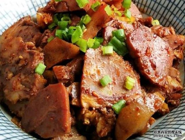過(guò)年請(qǐng)客吃飯，這幾道下酒菜，你喜歡哪一道？趕緊學(xué)起來(lái)