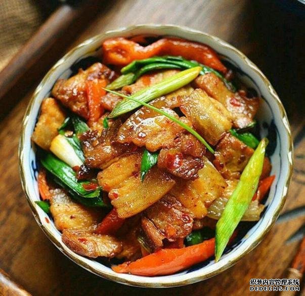 6道賊解饞的硬菜，光看著就讓人吞口水，配上熱騰騰的米飯絕了