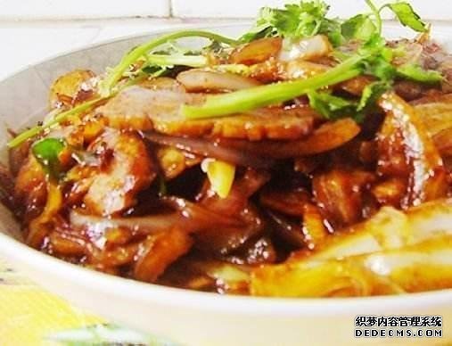 分享幾道菜肴，下酒下飯，超級(jí)美味，家中待客必備，喜歡收下