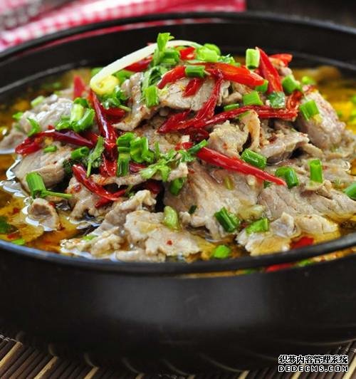 15道葷菜熱菜做法，10道涼菜下酒菜做法，簡單易做，待客備用