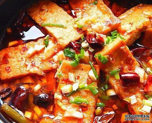 舌尖上的誘惑：燒椒拌牛肉、掛漿茄子、香芋丸，好味道在家做