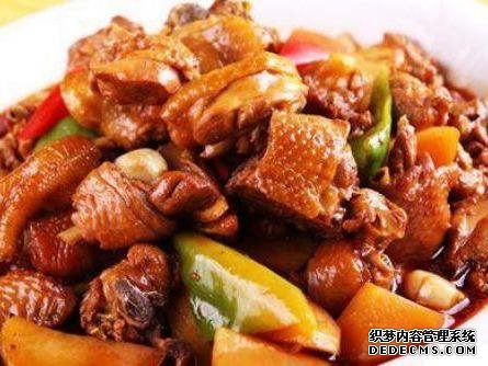 椒鹽九肚魚，虎皮青椒，秘制湘鍋雞這幾道家常菜的做法