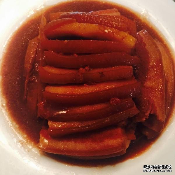 年夜飯推薦：腐乳扣肉，蔥油拌海帶，糖醋排骨的做法