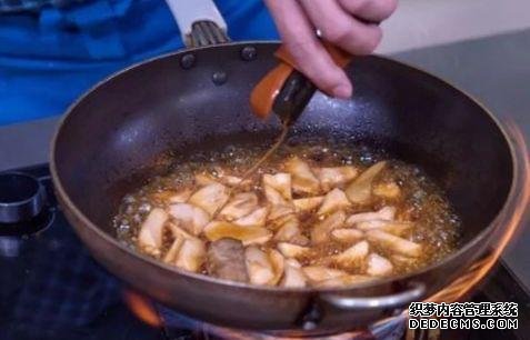 天天吃蠔油，你知道“蠔油”是什么做的嗎？