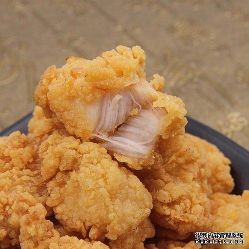 鹽酥雞，美味酥脆，做法簡便，大人小孩都喜歡