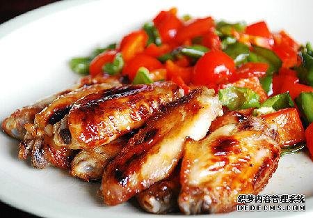 10款肉類菜品的簡單做法。不會做的趕緊學(xué)起來，絕對有一款你喜歡