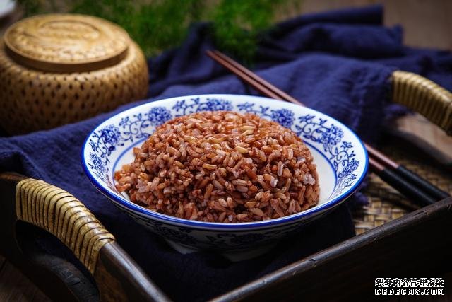 春天不想長胖，4道主食別錯(cuò)過，低脂飽腹，越吃越瘦