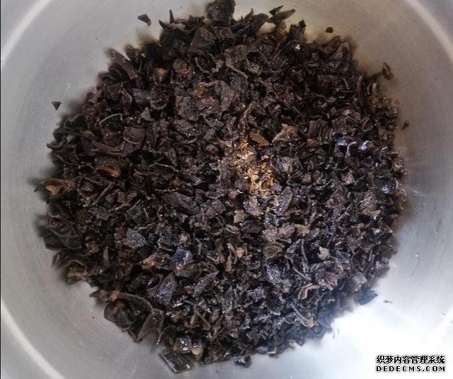 不用一滴油做出來(lái)的木耳，一上桌瞬間就被吃光光
