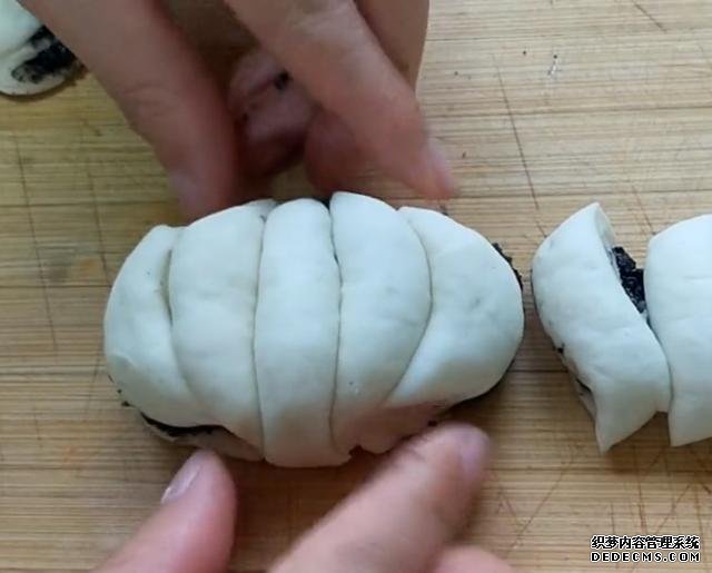 活了30年，才知道黑芝麻加雞蛋這樣做這么好吃，營養(yǎng)解饞，流口水