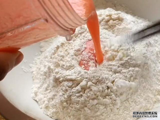 蘿卜渾身都是寶，教你秘制新吃法，不炒不燉不炸，出鍋全家流口水