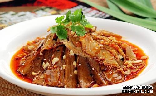 六款川味涼拌牛肉的做法，款款經(jīng)典，道道好吃，做法超級(jí)簡(jiǎn)單