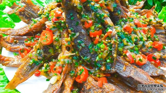 春節(jié)宅家中，捉了盆“水中人參”，寬油大火炸到焦香，很下飯