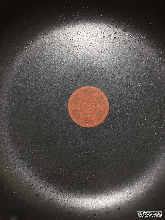 清爽的芒果千層蛋糕，吃了還想吃，再也不用買，一個平底鍋搞定。