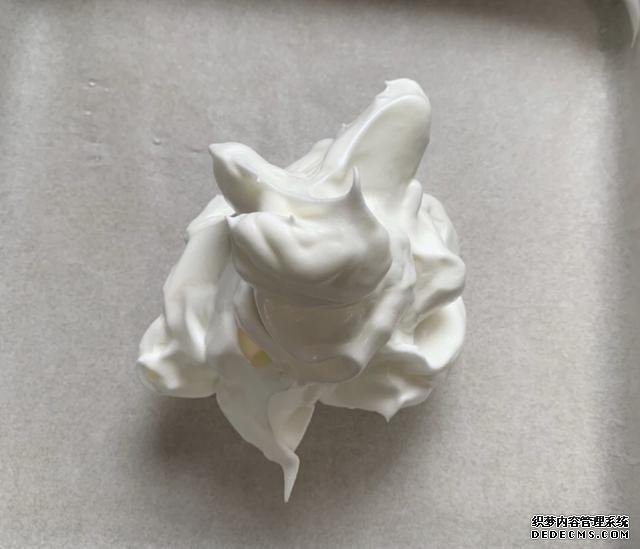 全蛋白舒芙蕾，低糖無油，超輕盈的口感，好吃到爆