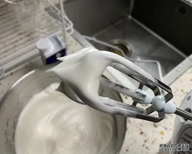 雞蛋這么美味的做法，估計(jì)沒(méi)有人嘗試過(guò)，在國(guó)外可是很流行
