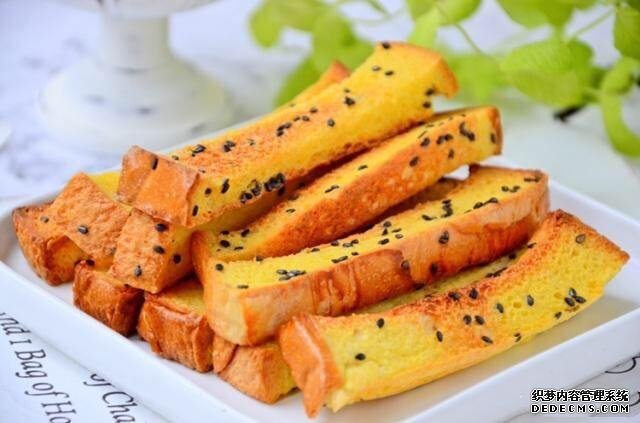 學(xué)會(huì)吐司的十種花樣吃法，外面買不到，學(xué)會(huì)了一周早餐不用愁