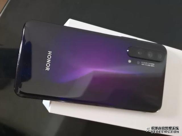 華為4G旗艦機(jī)加速清倉(cāng)，8+256GB跌至兩千出多，還有雙光學(xué)防抖