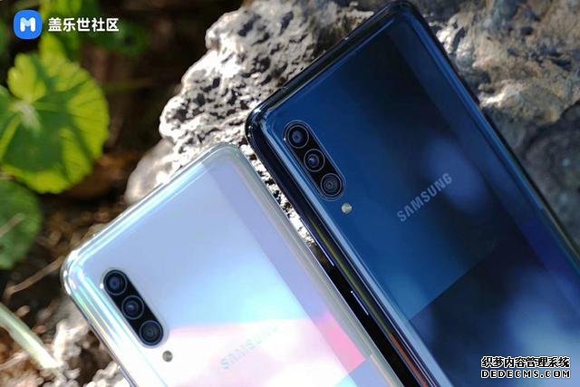 三星Galaxy A90 5G仍然在售：2699元買5G新旗艦還是買它？