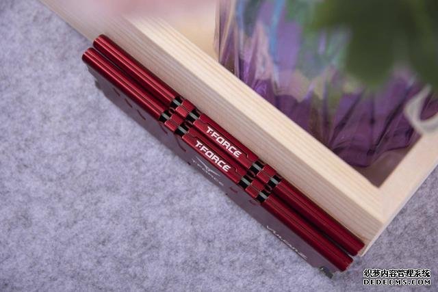 十銓火神32GB×2套裝內(nèi)存評測，內(nèi)容創(chuàng)作者福音，大容量才是王道