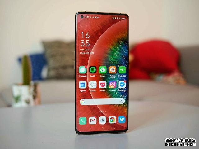 一個(gè)好消息，劉作虎緊急回歸OPPO，一個(gè)壞消息，一加手機(jī)依然小眾