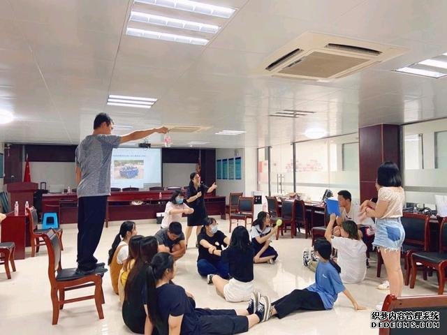 一線防疫人員如何心理舒壓，這場趣味活動(dòng)“玩”出健康心態(tài)