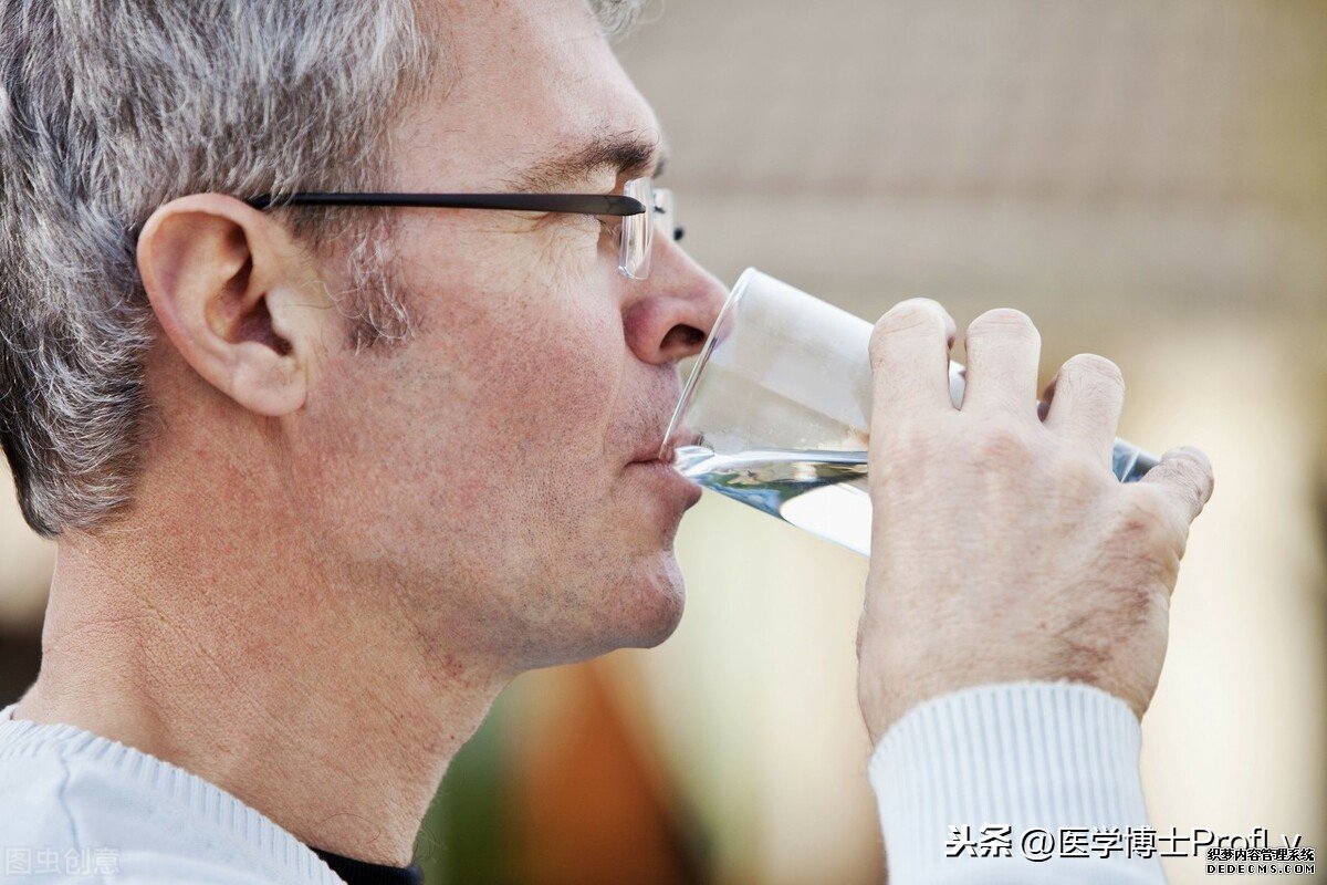 擁有長壽體質的男性，身體往往“2凈、2軟”，希望你也在其中